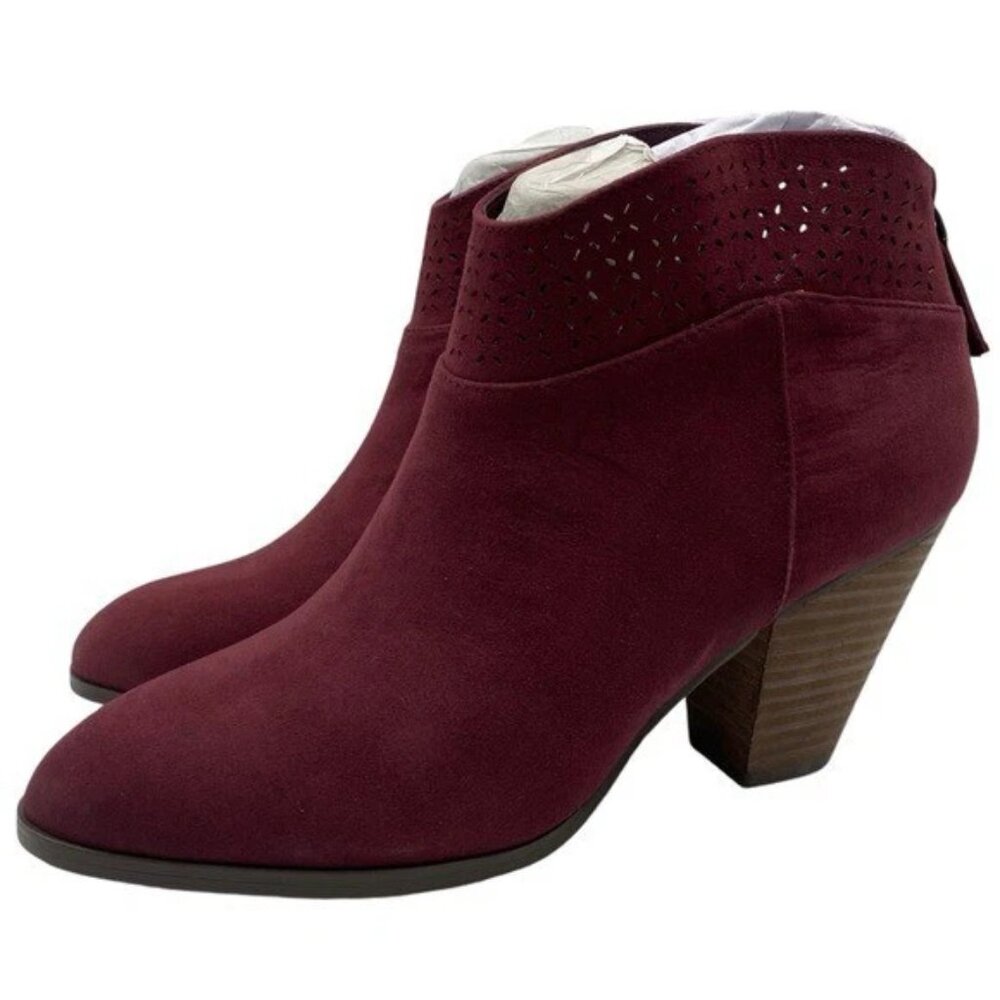 Violet & Red Boots Booties NEW 7 Burgundy Red Stitch Fix Jackson Laser Cut Fall